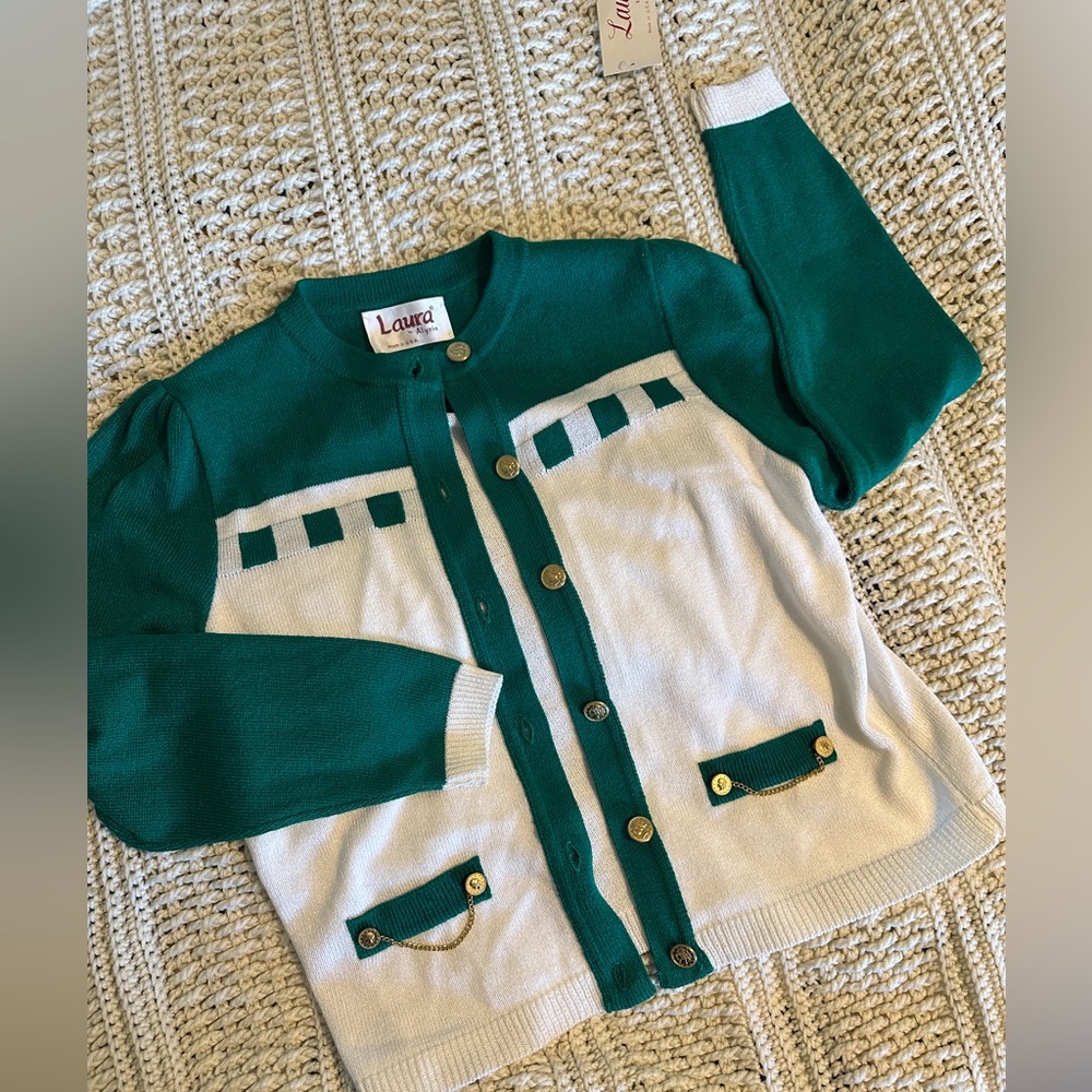Vintage Deadstock NWT Green and White Cardigan
